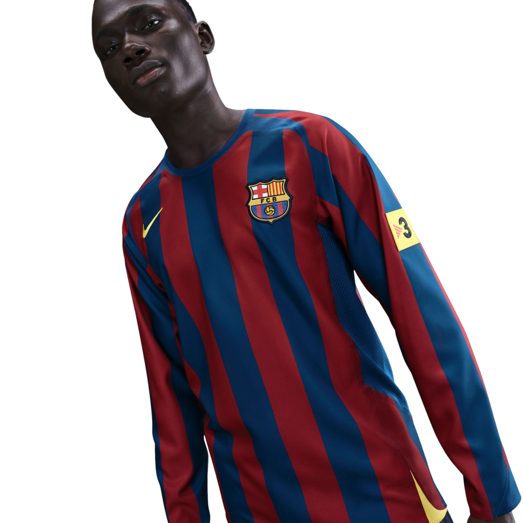 Nike Barcelona Ronaldinho 05/06 Reissue Long Sleeve Jersey