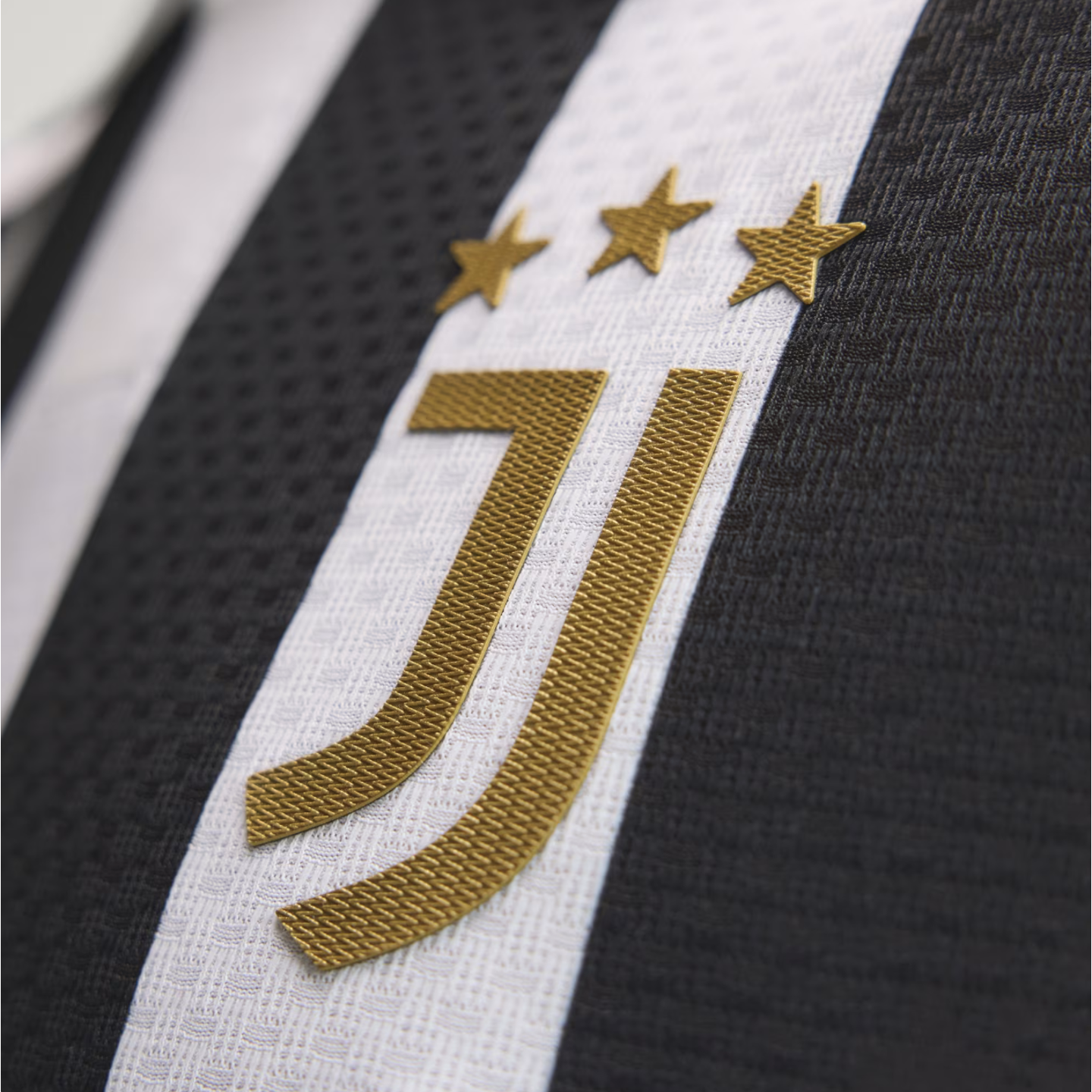 Adidas Juventus 26/27 Authentic Home Jersey